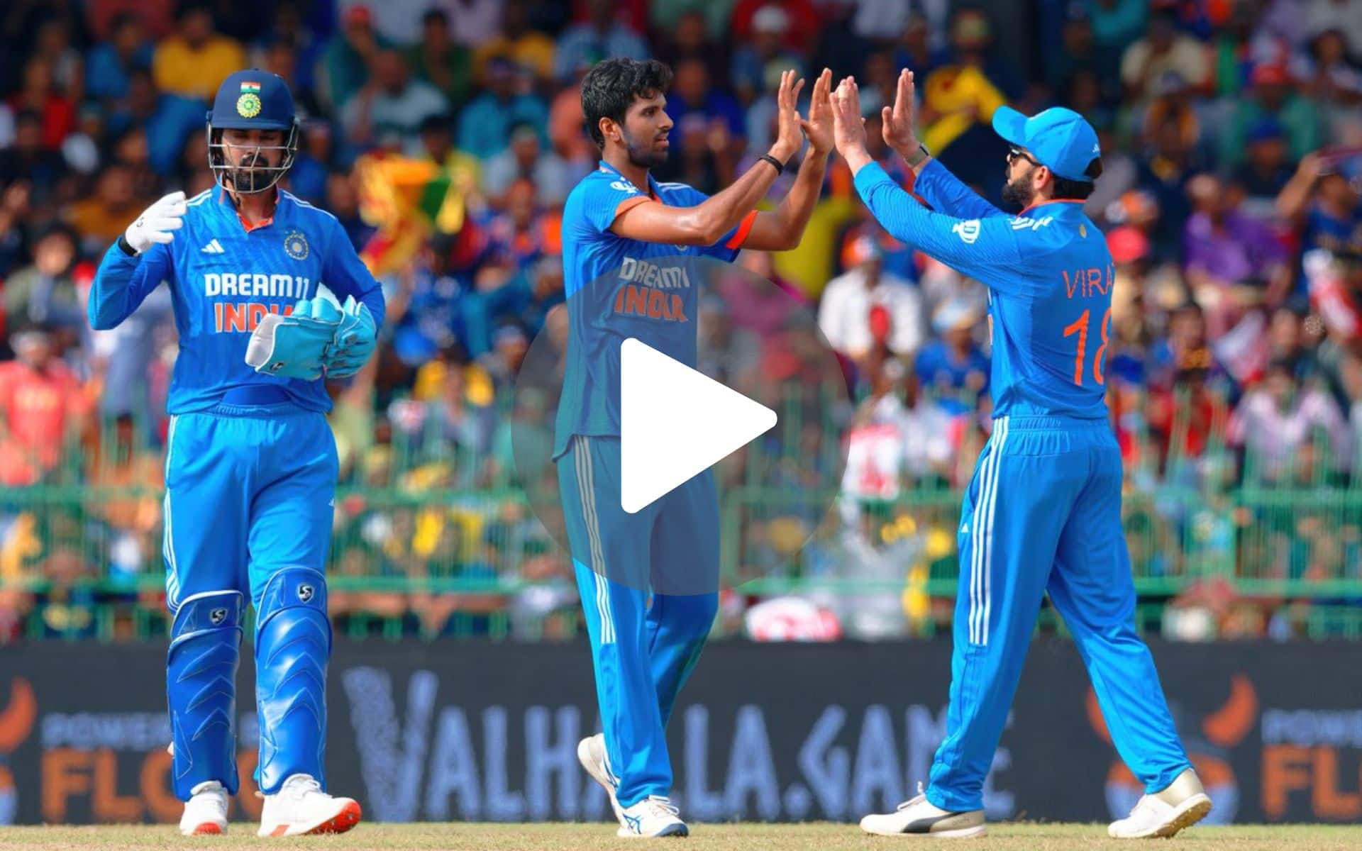 [Watch] Sundar Traps Mendis With Spin; Puts Sri Lanka In Trouble With Two Quick Wickets